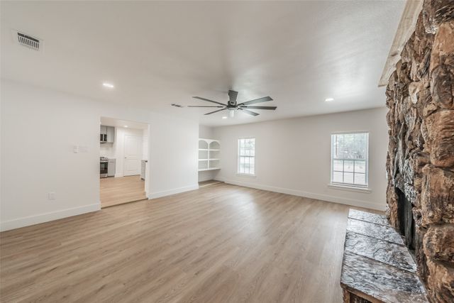 6532 Moonglow Lane, Watauga, TX 76148