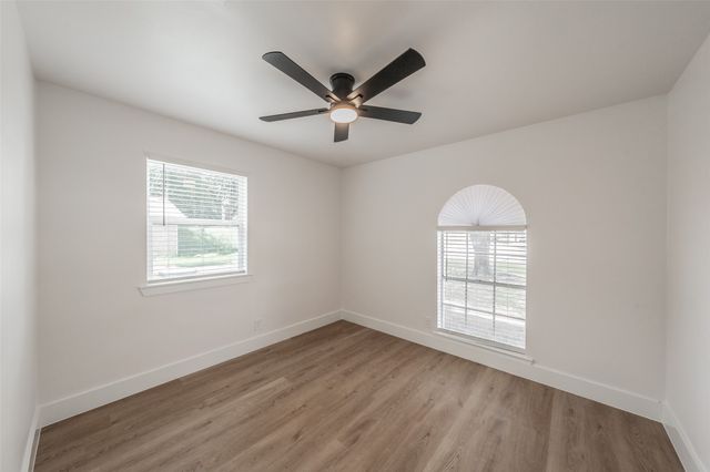 6532 Moonglow Lane, Watauga, TX 76148