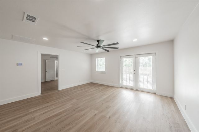 6532 Moonglow Lane, Watauga, TX 76148