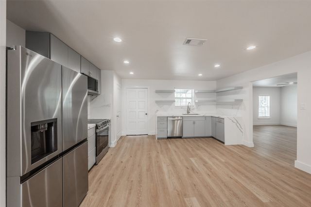 6532 Moonglow Lane, Watauga, TX 76148