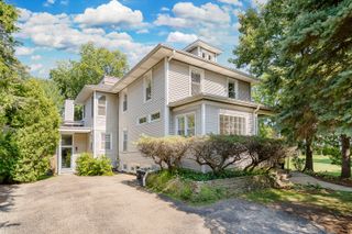 1322 Wilmette Avenue 2, Wilmette, IL 60091