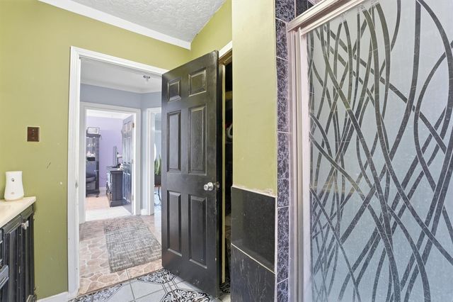 811 Canadian Street, Houston, TX 77009