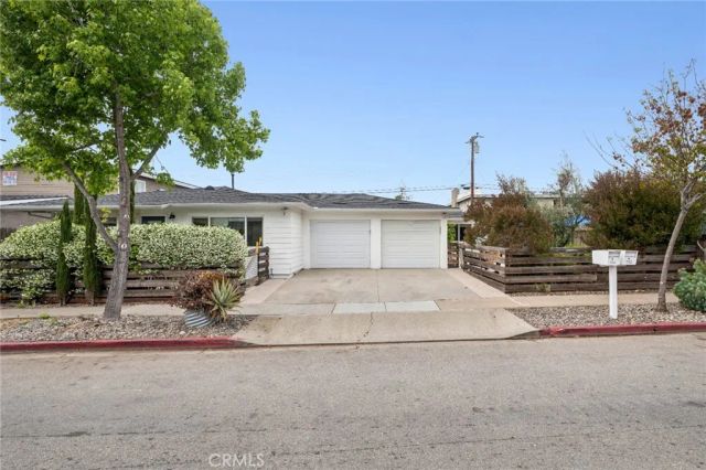 782 W 18th Street, Costa Mesa, CA 92627