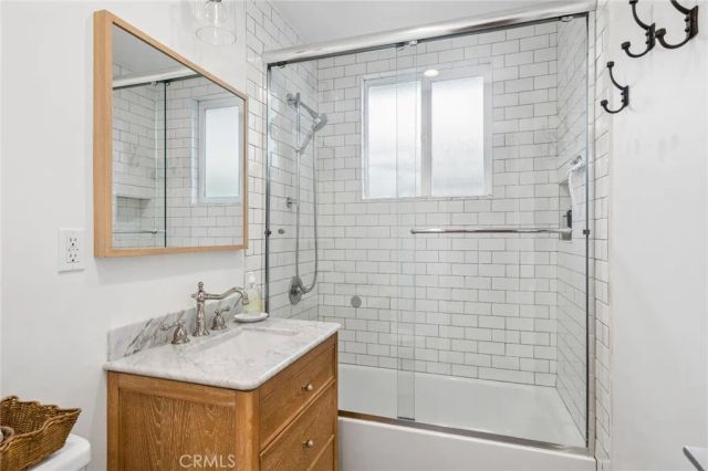 782 W 18th Street, Costa Mesa, CA 92627