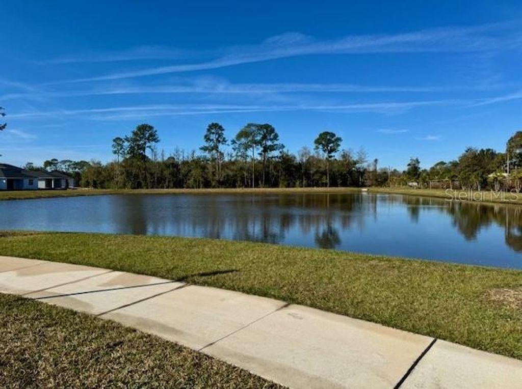 Image 16 of property listing at 8103 TIMBERWOOD LANE, Orlando, FL 32825