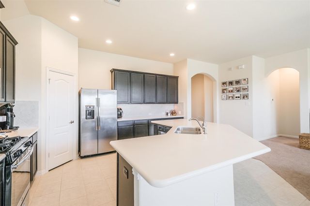 10418 Matterhorn Drive, Rosharon, TX 77583