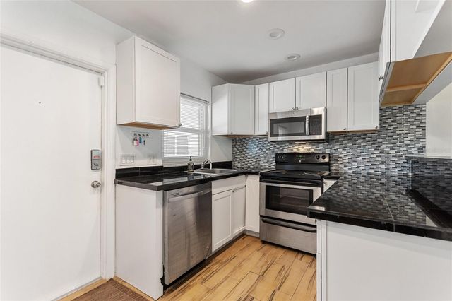 4250 37TH STREET S 5, St Petersburg, FL 33711