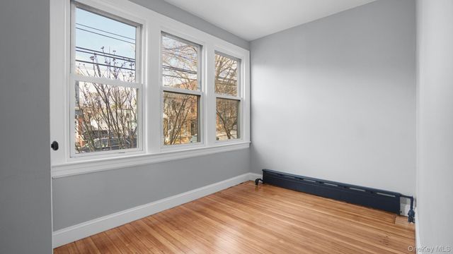 320 E 235th Street, Bronx, NY 10470
