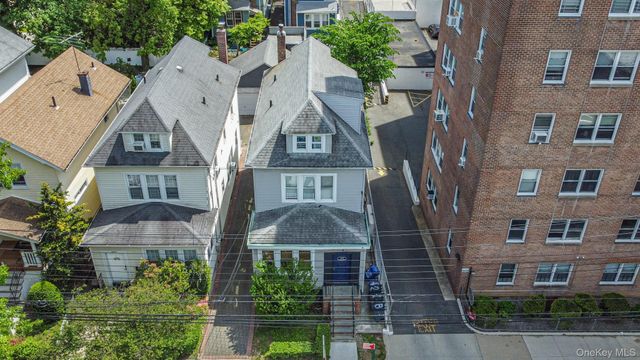 320 E 235th Street, Bronx, NY 10470