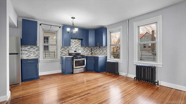 320 E 235th Street, Bronx, NY 10470