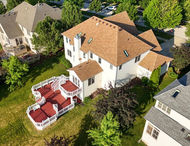 523 Mallard Point Drive, North Aurora, IL 60542