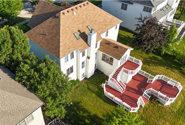 523 Mallard Point Drive, North Aurora, IL 60542