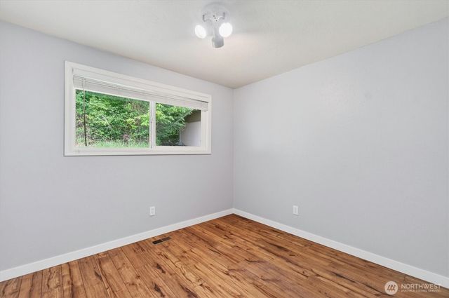 354 Carroll Road, Kelso, WA 98626