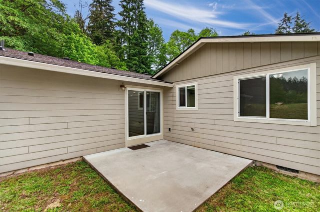 354 Carroll Road, Kelso, WA 98626