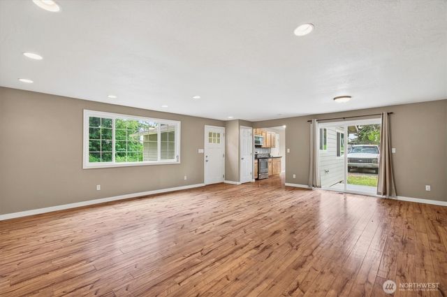 354 Carroll Road, Kelso, WA 98626