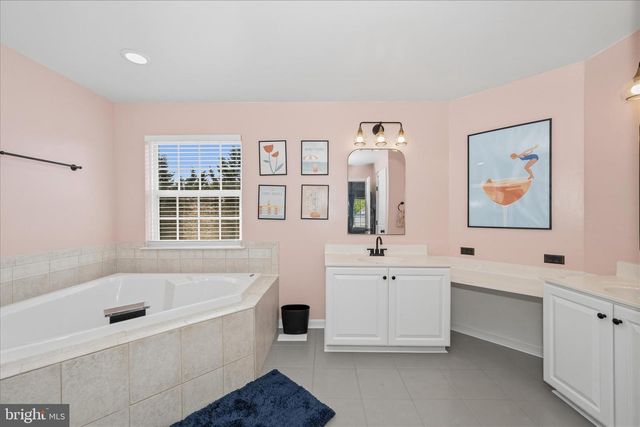 114 CONESTOGA CT, Boonsboro, MD 21713