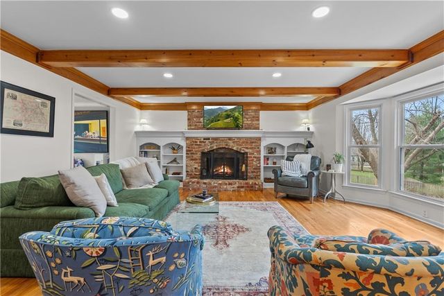 12422 Wedd Street, Overland Park, KS 66213