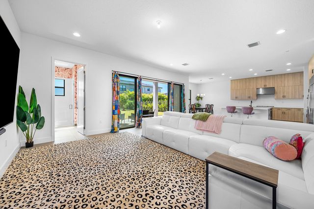 8260 Royal County Down Road, Boca Raton, FL 33434