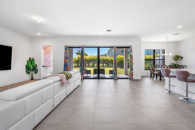 8260 Royal County Down Road, Boca Raton, FL 33434