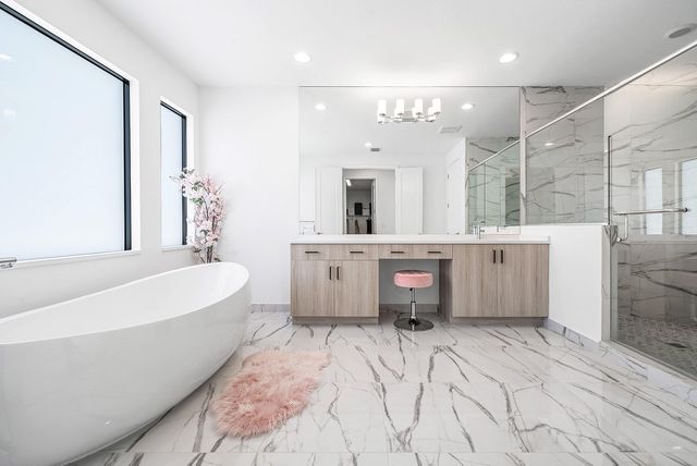 8260 Royal County Down Road, Boca Raton, FL 33434