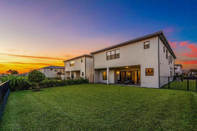 8260 Royal County Down Road, Boca Raton, FL 33434