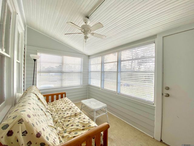 14039 Young Rd, Gonzales, LA 70737