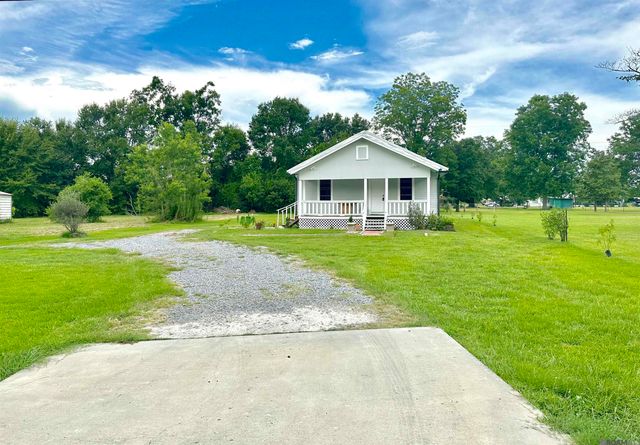 14039 Young Rd, Gonzales, LA 70737