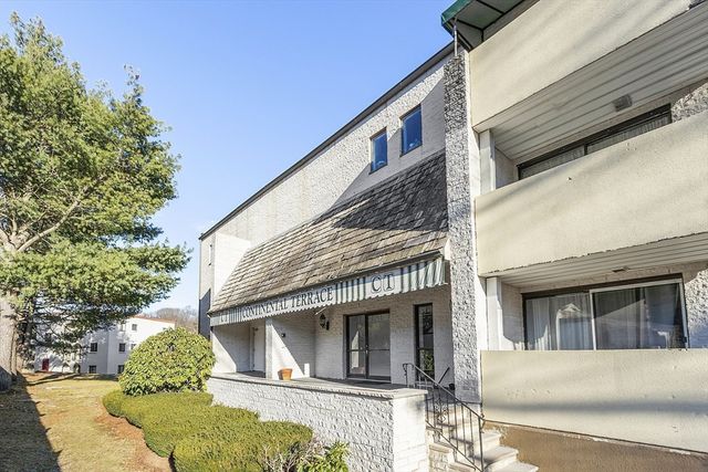 295 W. Wyoming Avenue 10C, Stoneham, MA 02180