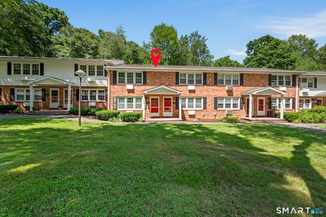 414 Robin Court 414, Cheshire, CT 06410