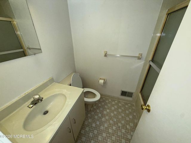 766 Burntwood Trail 734, Toms River, NJ 08753