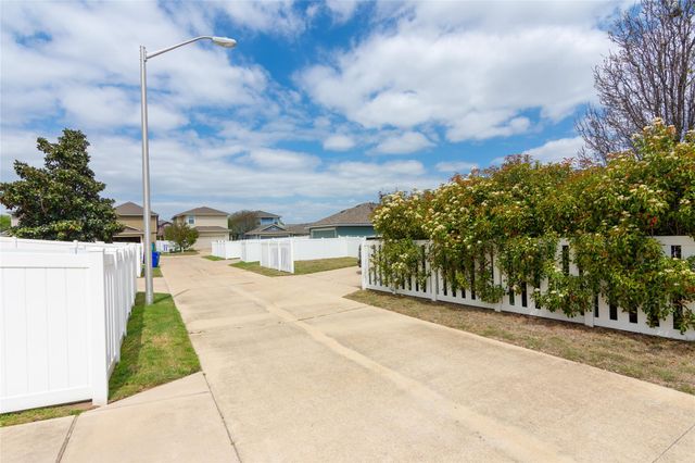 1804 Colorado Bend DR, Cedar Park, TX 78613