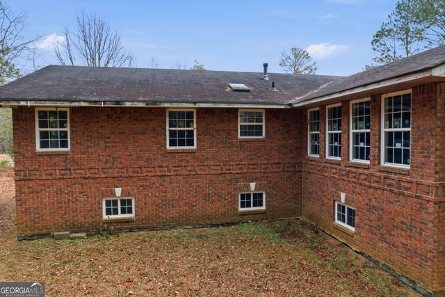 2282 Fairburn Road, Douglasville, GA 30135