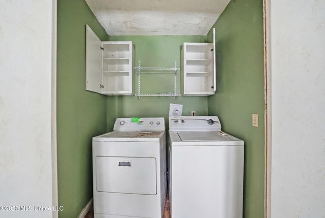 1432 Sioux Bayou Drive, Gautier, MS 39553