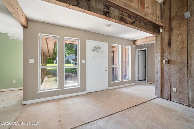 1432 Sioux Bayou Drive, Gautier, MS 39553