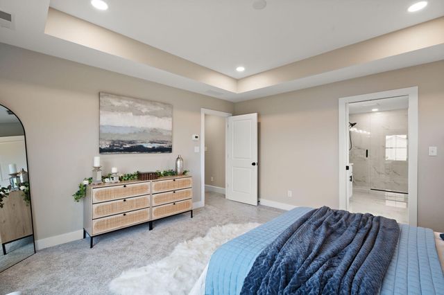 2230 Redwood Lane, Chesterton, IN 46304