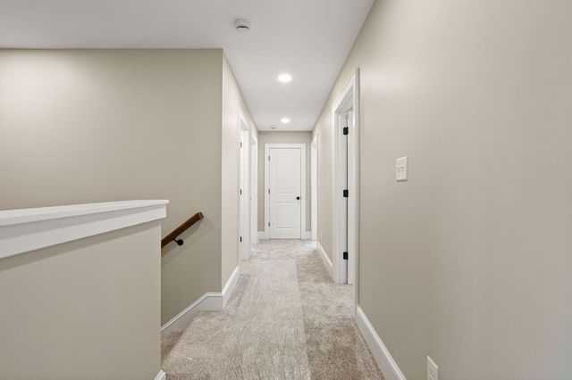 2230 Redwood Lane, Chesterton, IN 46304