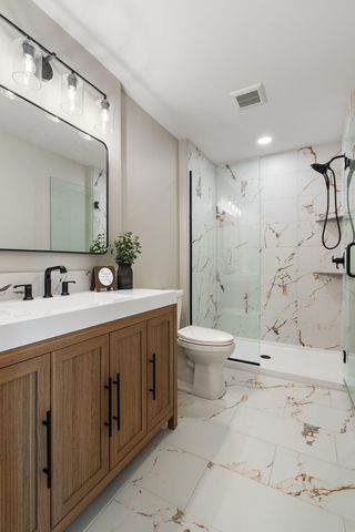 2230 Redwood Lane, Chesterton, IN 46304