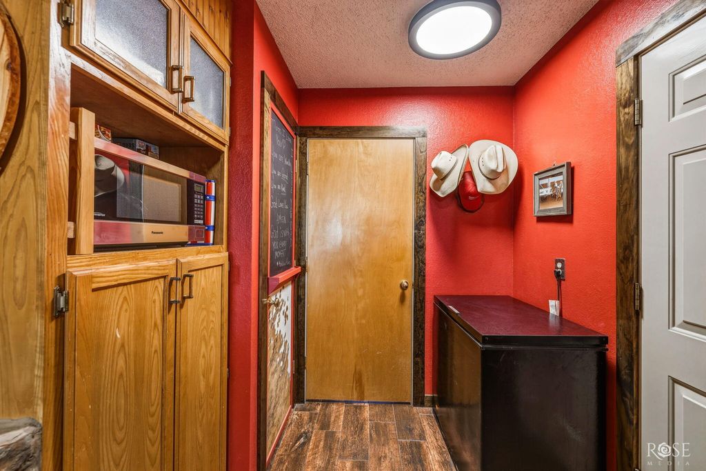 Image 14 of property listing at 5601 Mullins Crossing Road, Miles, TX 76861