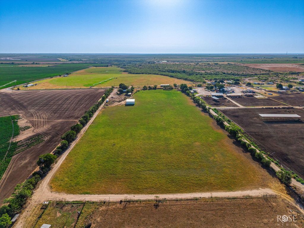 Image 44 of property listing at 5601 Mullins Crossing Road, Miles, TX 76861