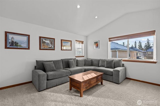 4322 25th Street SE, Puyallup, WA 98374