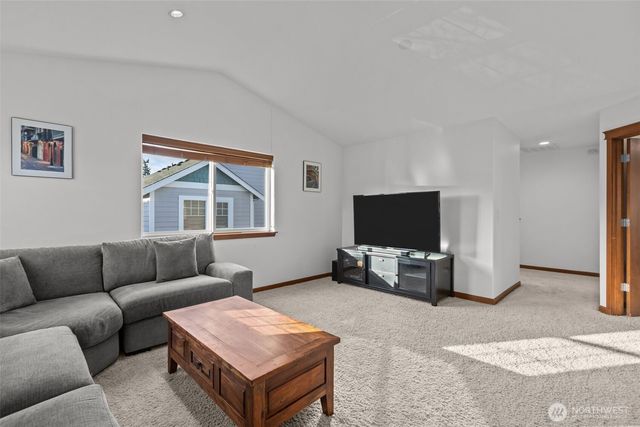 4322 25th Street SE, Puyallup, WA 98374