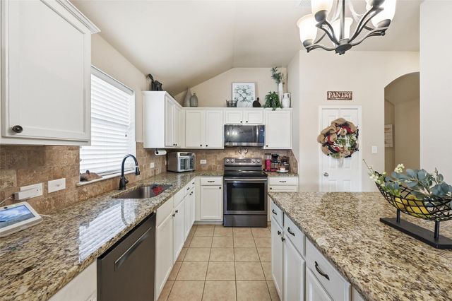 5633 Broken Gap Drive, Fort Worth, TX 76179