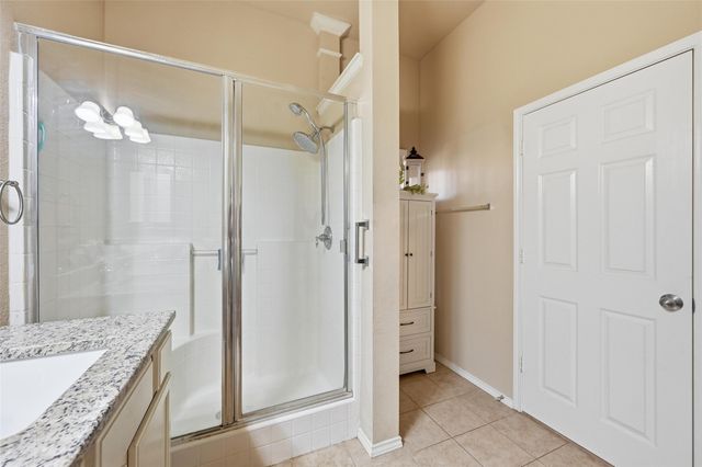 5633 Broken Gap Drive, Fort Worth, TX 76179