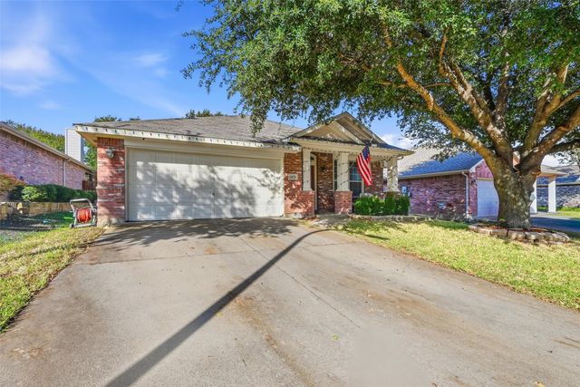 5633 Broken Gap Drive, Fort Worth, TX 76179