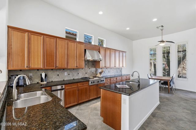 4042 N Black Rock Drive, Tucson, AZ 85750