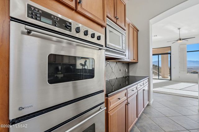 4042 N Black Rock Drive, Tucson, AZ 85750