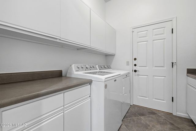 4042 N Black Rock Drive, Tucson, AZ 85750