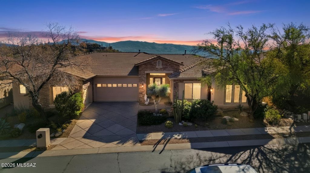 4042 N Black Rock Drive, Tucson, AZ 85750