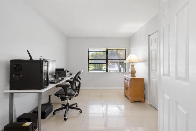 6731 Bridlewood Court, Boca Raton, FL 33433