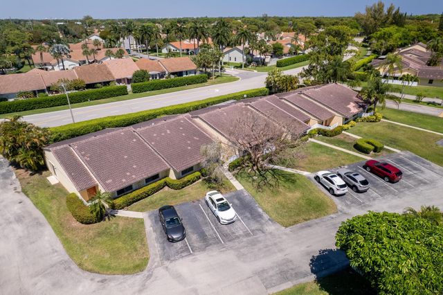 6731 Bridlewood Court, Boca Raton, FL 33433